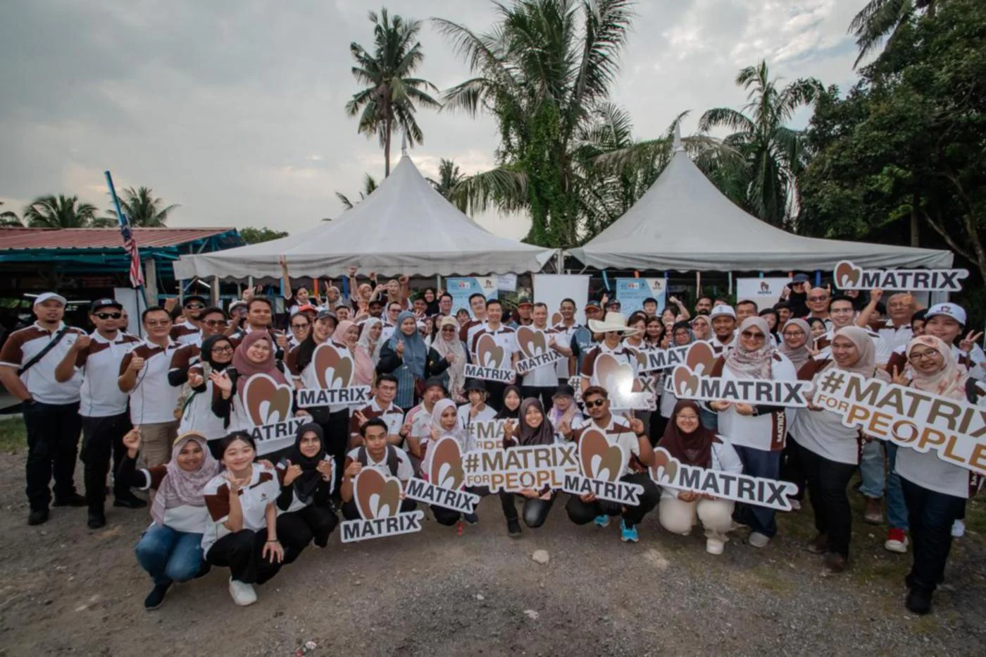 0aea2b94d9d454d5ef449575f45284b0_low